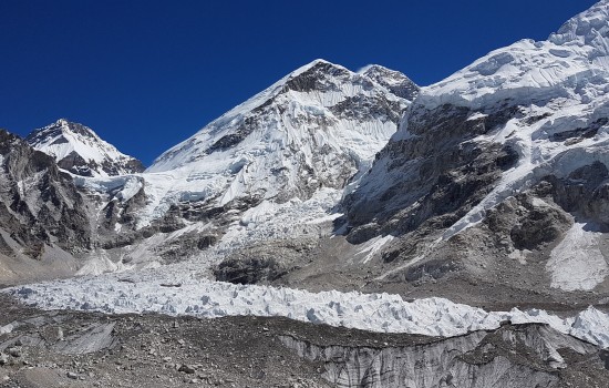 Everest Base Camp Trek with Bhutan Short Tour