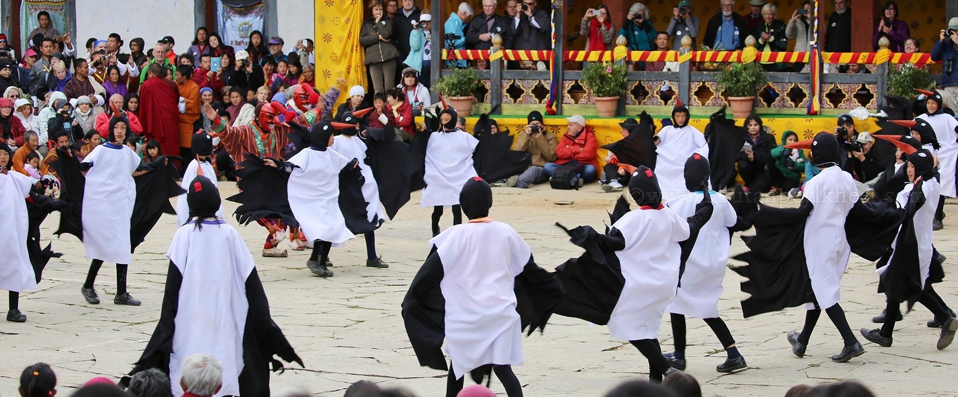 Bhutan Black-Necked Crane Annual Festival Tour (8 Days)